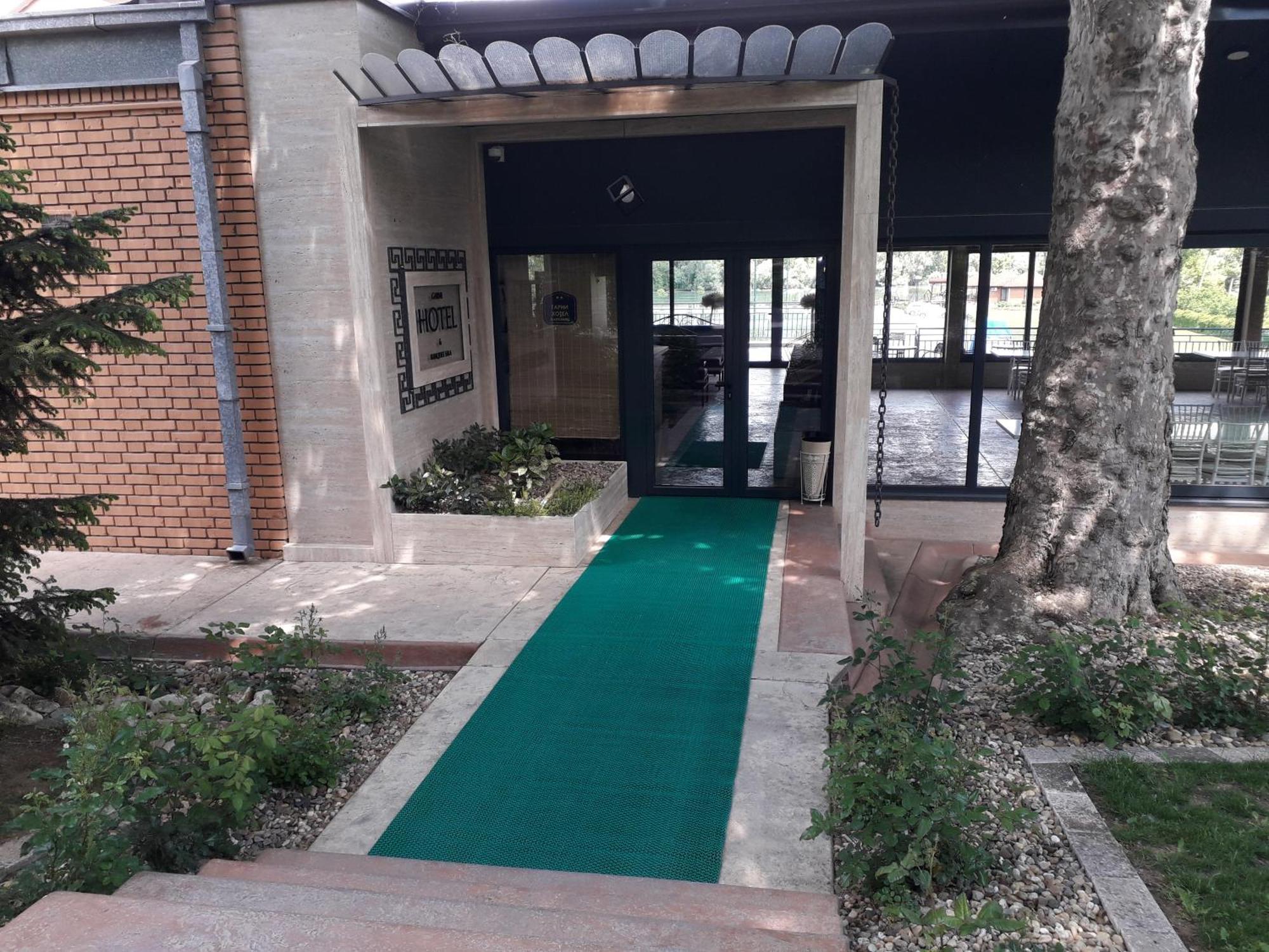 Hotel Marina OASA Grocka Exterior foto